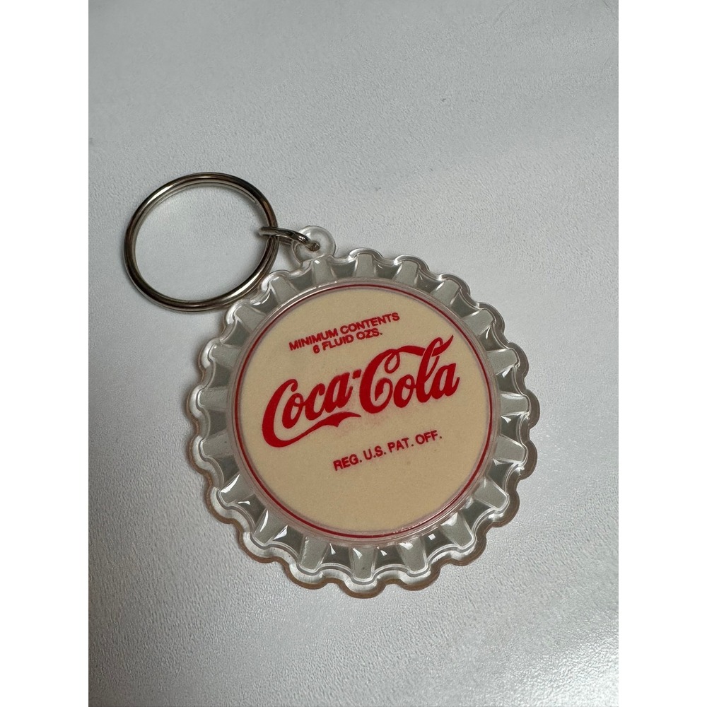 Coca Cola Keychain Bottle Cap Design‎ Collectible Promo Item